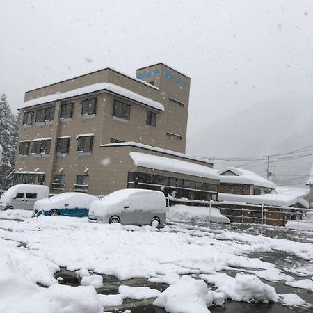 מלון יוזאווה Onsen Minshuku Yutakaya מראה חיצוני תמונה